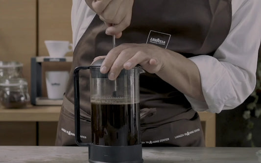 French Press İle Kahve Nasıl Hazırlanır